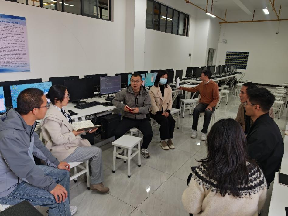 云安农文旅产业学院开展专题教研活动——数智技术教学团队